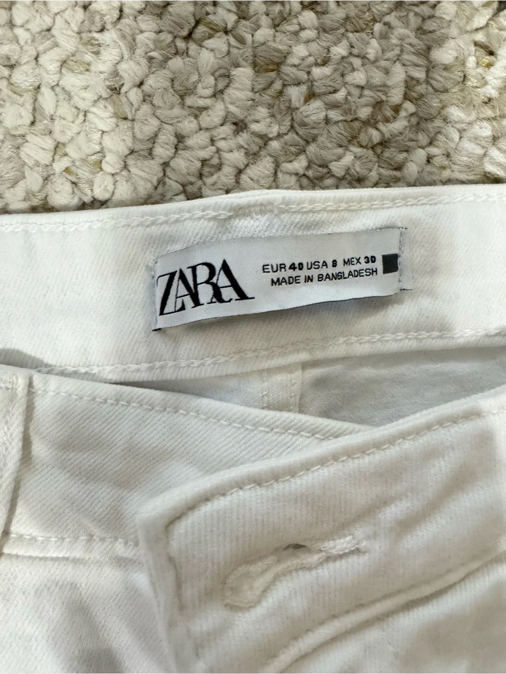 NEW ZARA WHITE JEANS